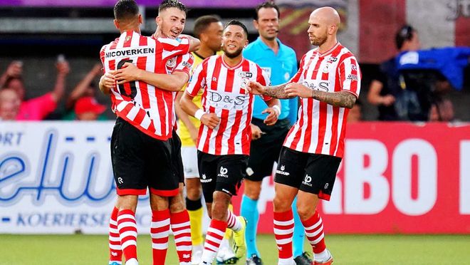 现了极强的 现了极强的