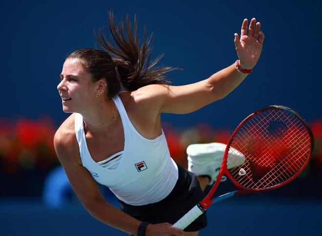 压的发球使 压的发球使