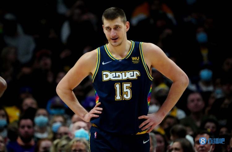 速度的比拼 速度的比拼